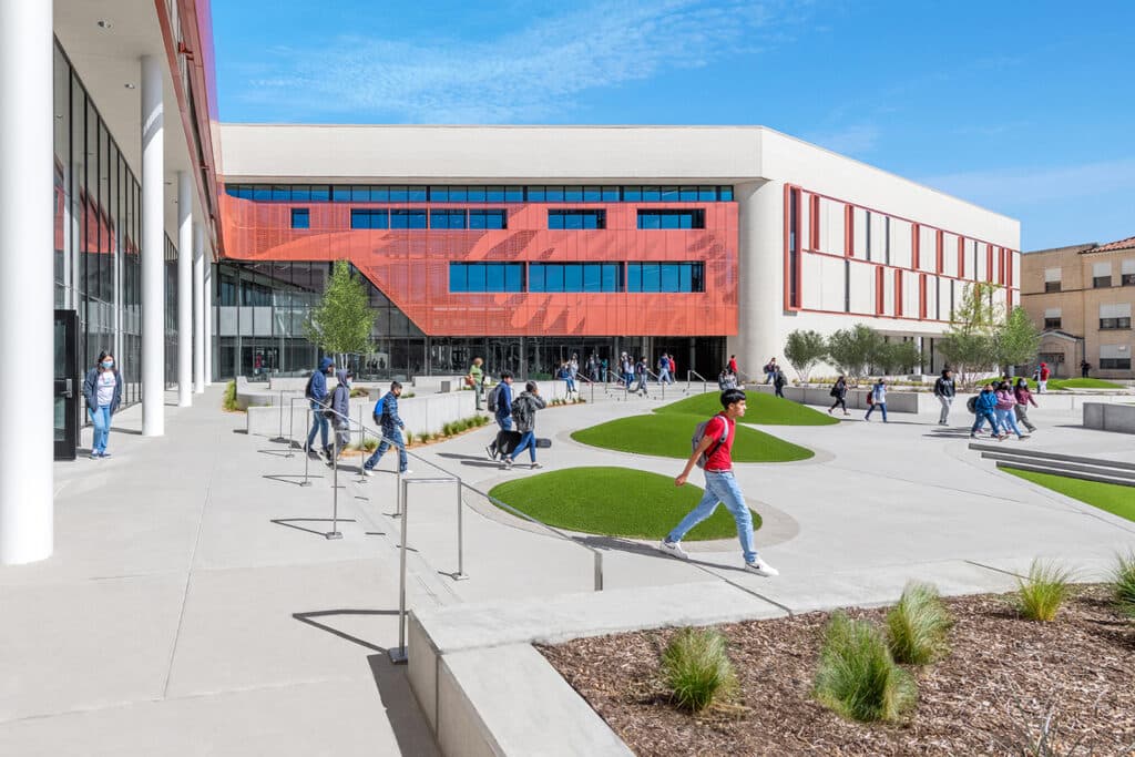 Fort Worth ISD Amon Carter-Riverside High School Thumbnail